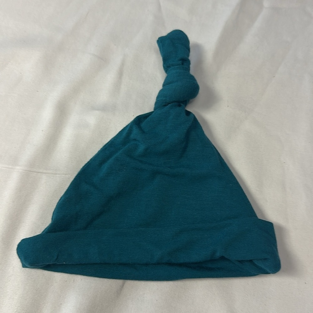 ⭐️ Copper Pearl - Rayon blend baby hat w/bonus hat - Picture 2 of 4